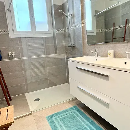 Rossini Flat With Terrace Daire Nice